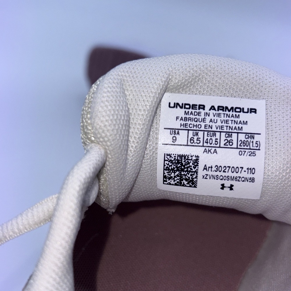 Under Armour Charged Surge 4 Women Size 9 White Pink Running Shoes 3027007-110 - Picture 11 of 12